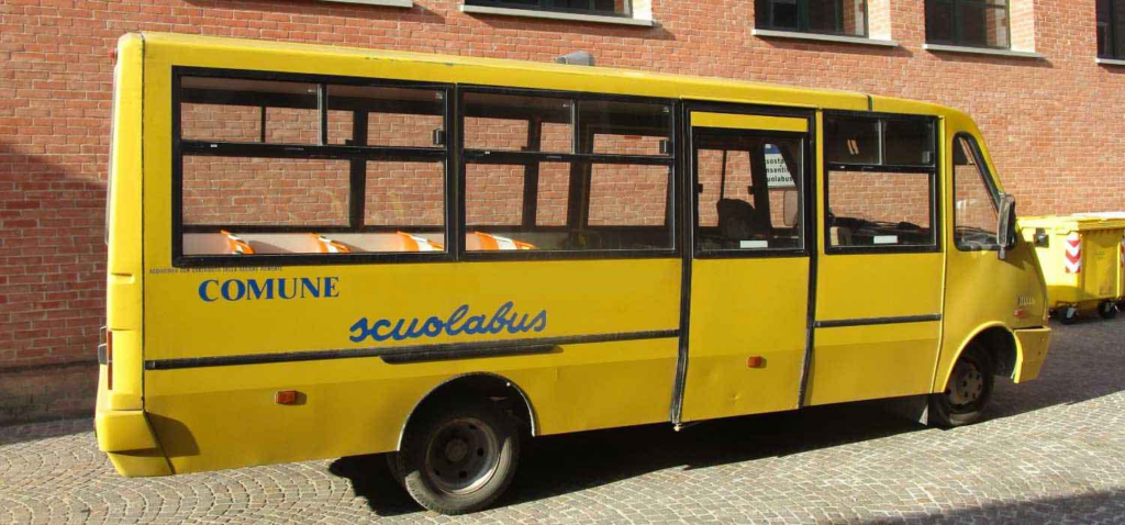 Scuolabus case in posizione strategica
